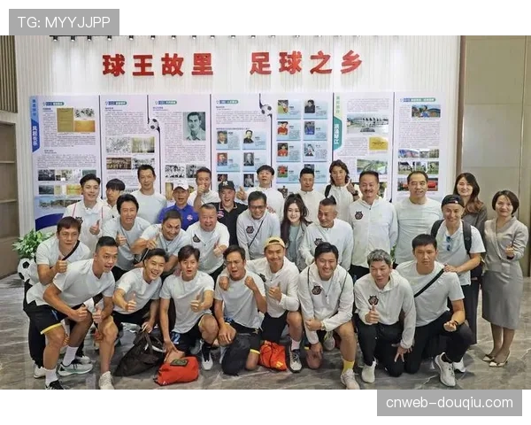 足球公益行动与俱乐部社区服务共融发展