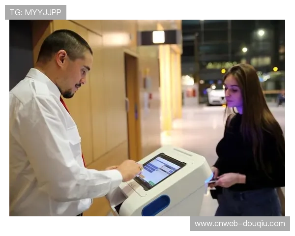 人脸识别系统加速入场 减少排队等待时间