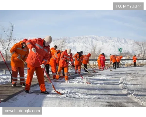 严冬作战考验球队适应力：哈萨克斯坦客场下午开球，布鲁日应对低温挑战